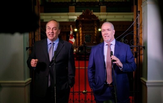 minority-government-20170529.jpg