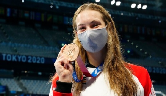 penny-oleksiak.JPG